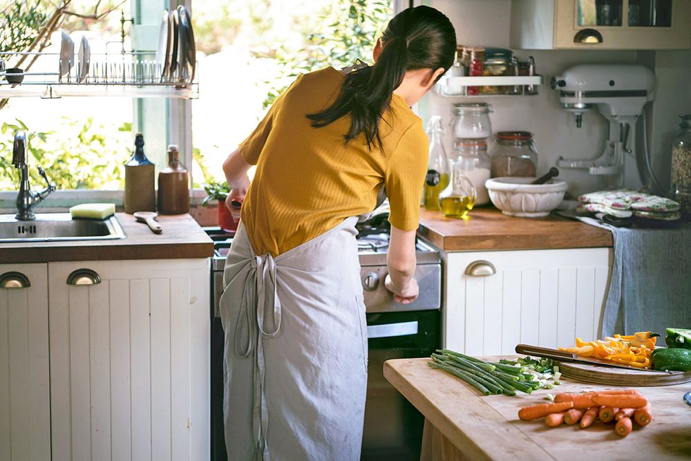 6 Food Safety Mistakes You Might Be Making Without Realizing It
