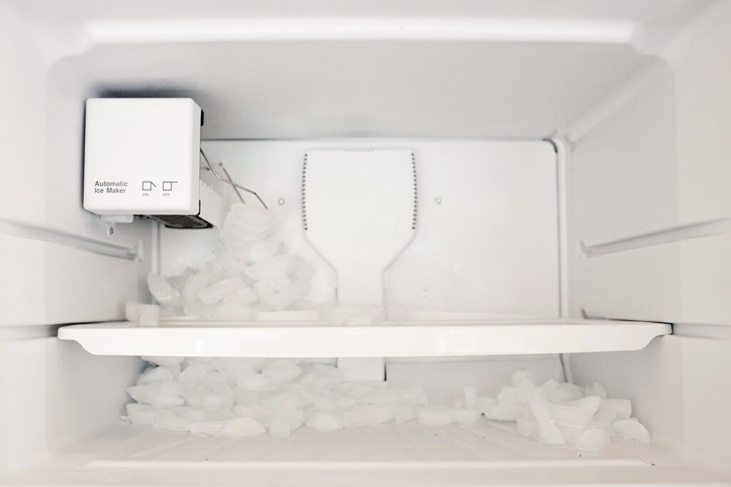 Icemaker