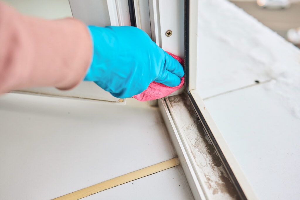 Cleaning window tracks