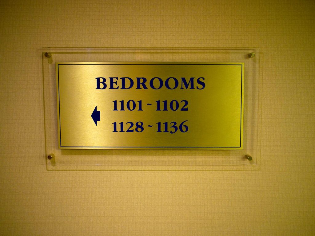 Direction to the hotel bedrooms 