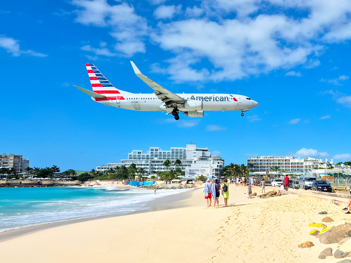 Airplane landing at Princess Juliana International Airport, St. Maarten