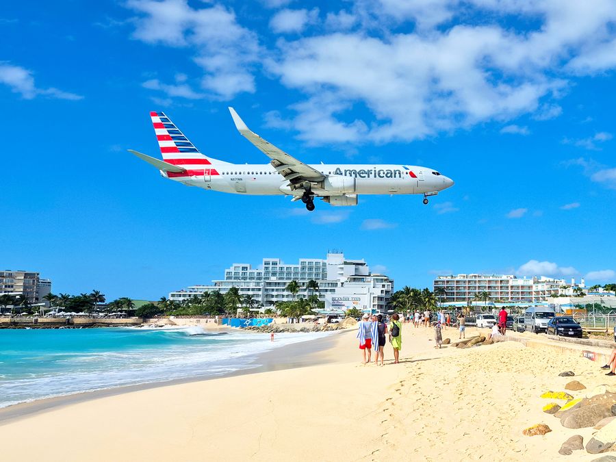 Airplane landing at Princess Juliana International Airport, St. Maarten