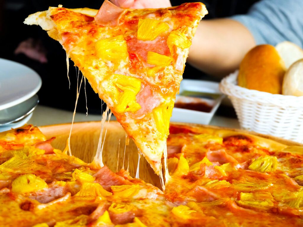 Hawaiian pizza