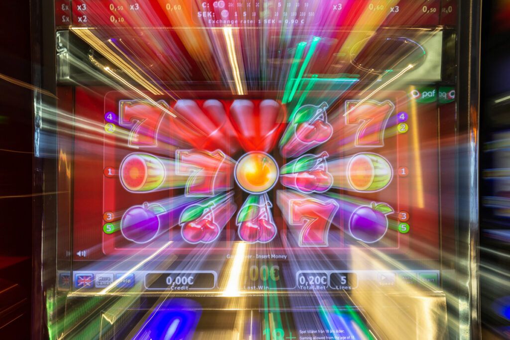 Digital slot machine display