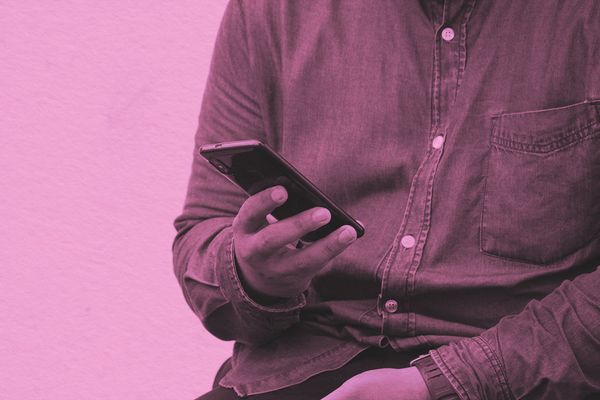 9 Texting Mistakes To Avoid