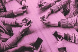 Is Texting Making Us Less Smart? - Word Smarts